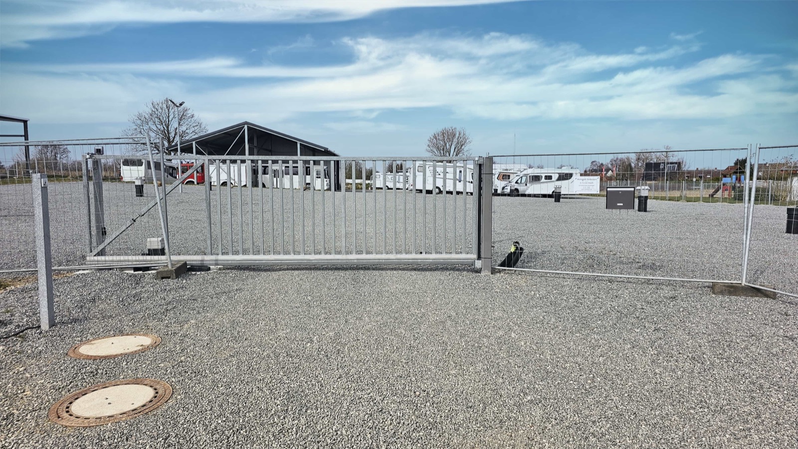 Campingfahrzeug Abstellplätze Fiefbergen